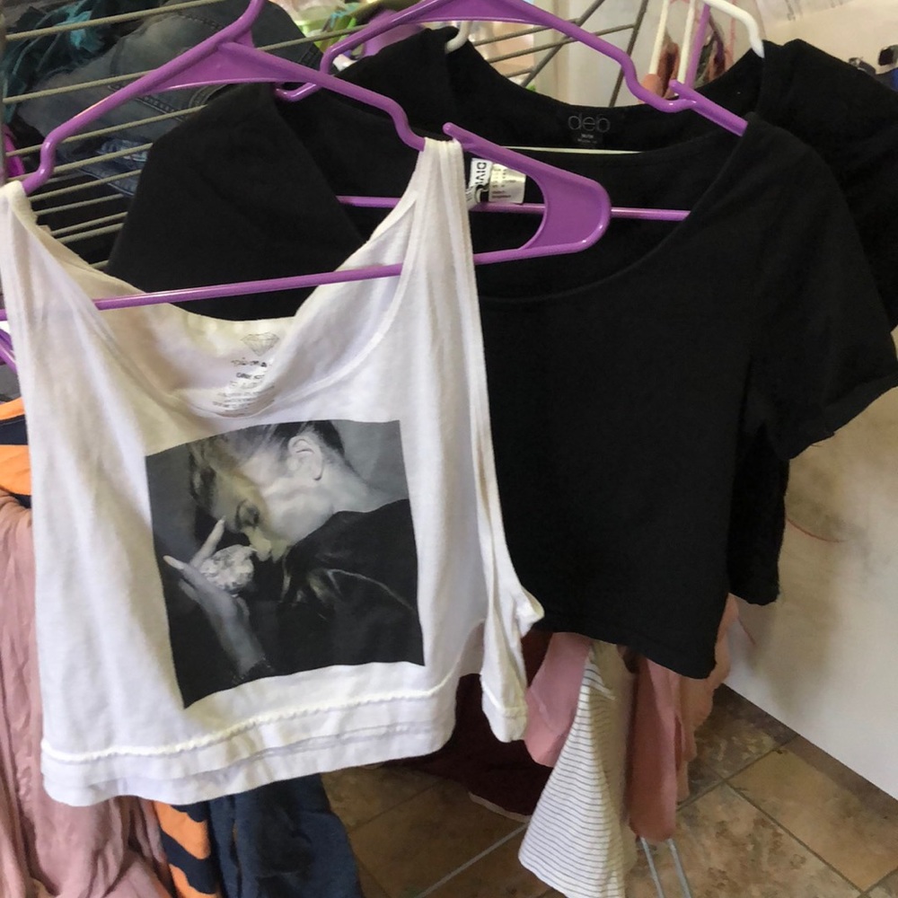 3 crop top bundle